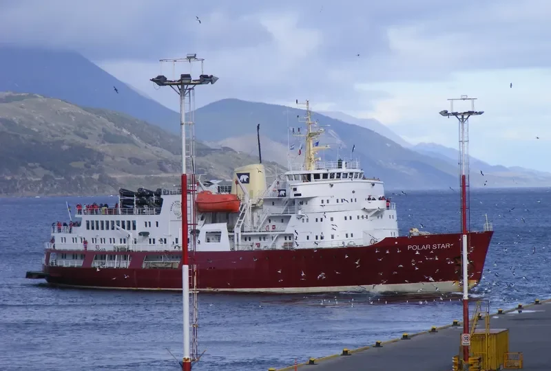 POLAR STAR Passenger Ship IMO 6905745 photo 8