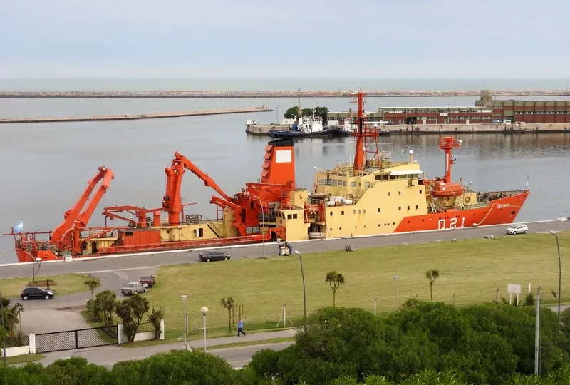 ARA AUSTRAL General Cargo IMO 6909777 photo 2