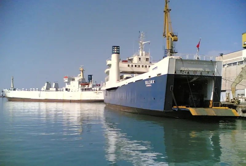 SELCUK K Ro-Ro IMO 6912384 photo 2
