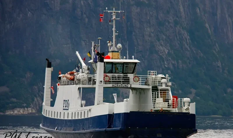 HIDRASUND II Ro-Ro IMO 6912413 photo 2