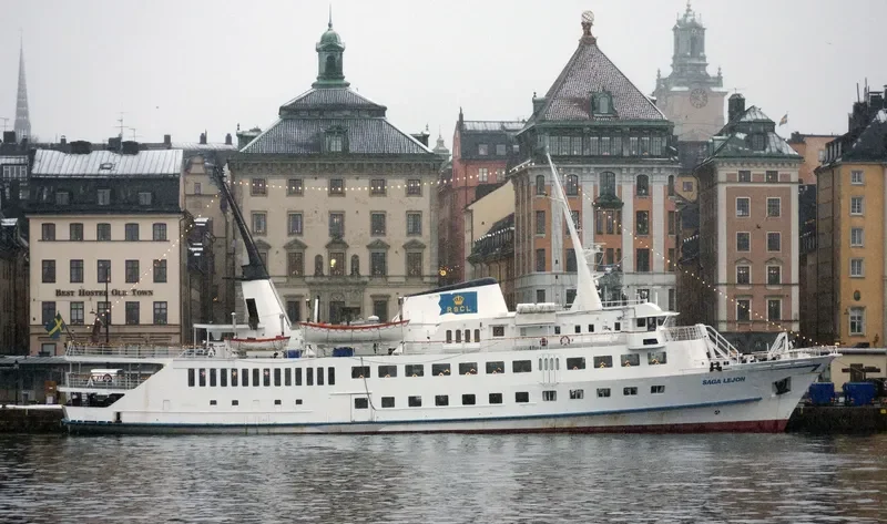HAWA III Passenger Ship IMO 6913376 photo 4