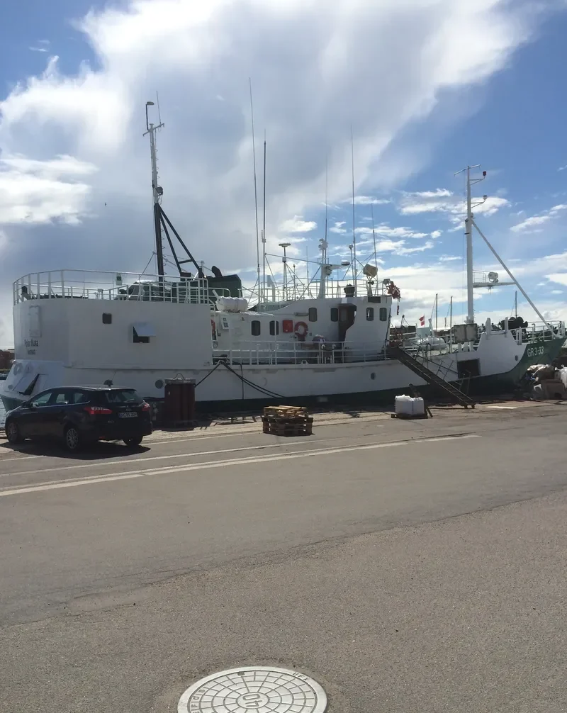 POLAR NUKA Fishing Vessel IMO 6914320 photo 4