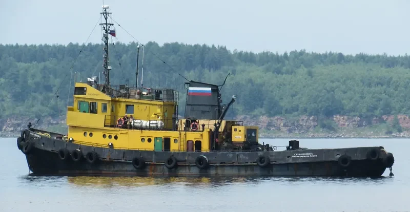 SAKHALINNEFT General Cargo IMO 6914588 photo 3