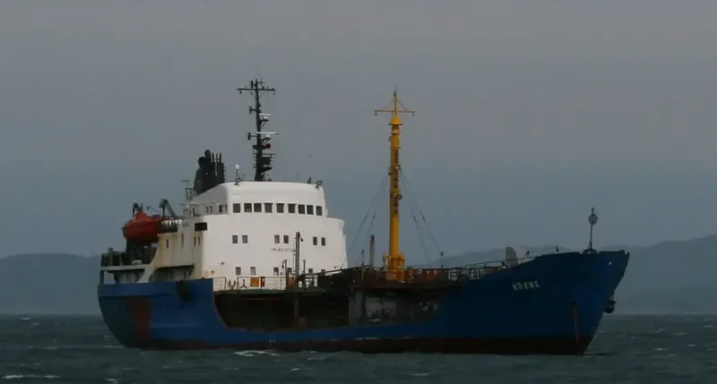 NOVIK Tanker IMO 6915738 photo 5
