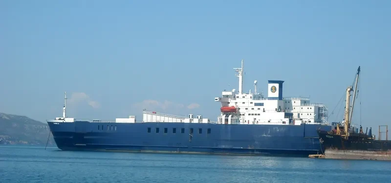 CLAUDIA M Ro-Ro IMO 6915881 photo 3