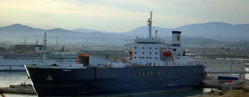 CLAUDIA M Ro-Ro IMO 6915881 photo 7