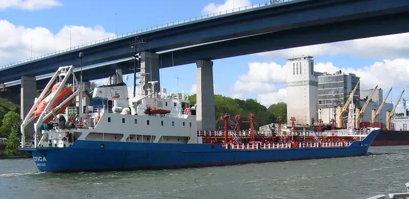 ARCTICA Tanker IMO 6920147