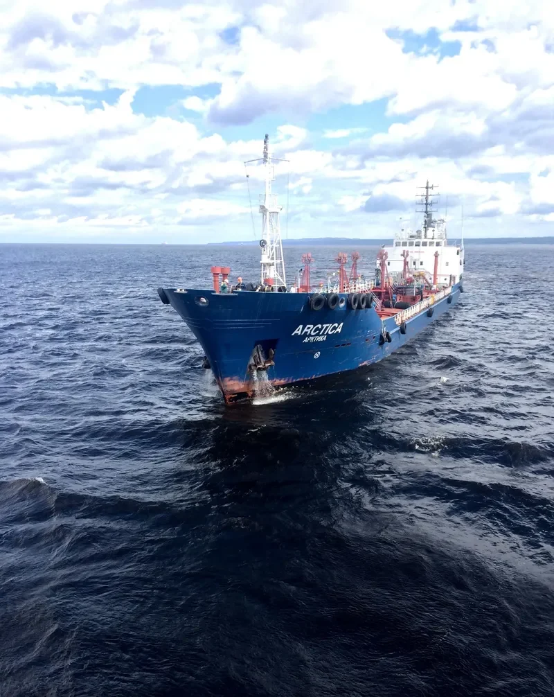 ARCTICA Tanker IMO 6920147 photo 3