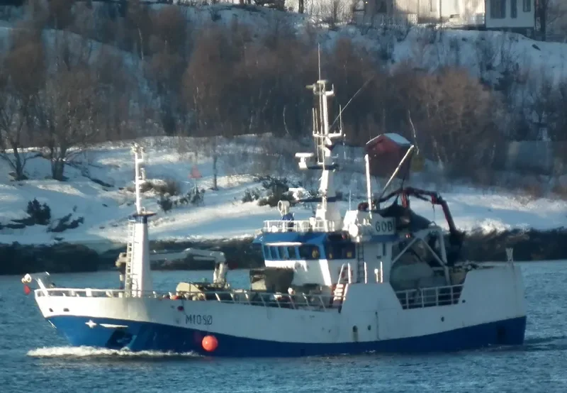GEIR ROGER Fishing Vessel IMO 6924284 photo 6