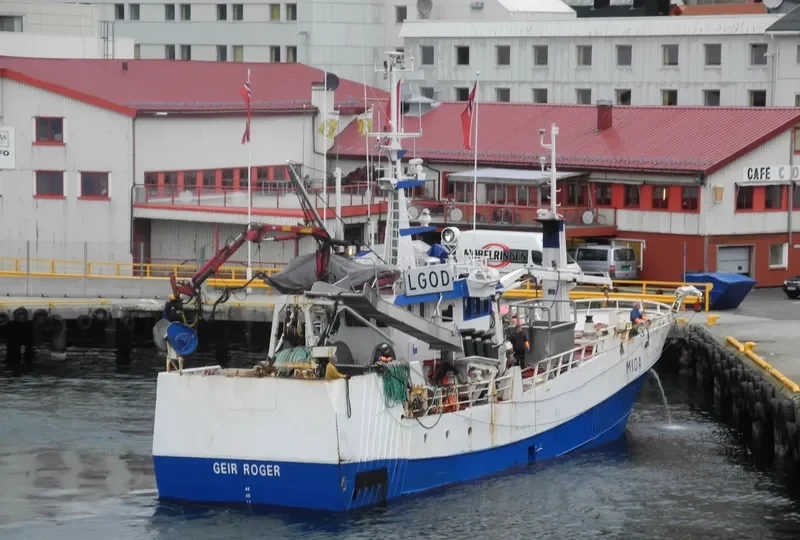 GEIR ROGER Fishing Vessel IMO 6924284 photo 8