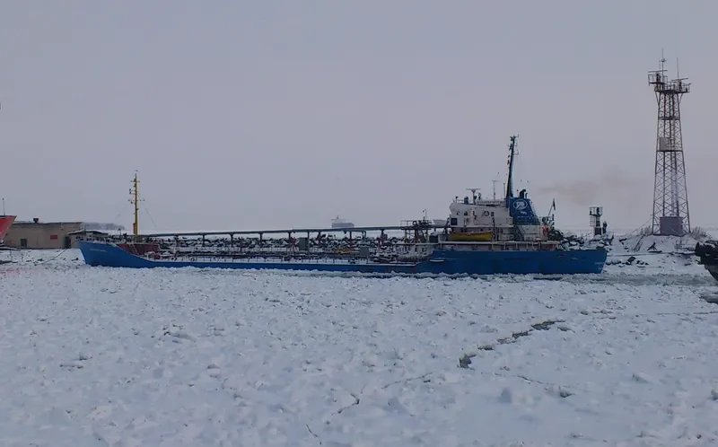 ALEXANDER IOFFE Tanker IMO 6925549 photo 2