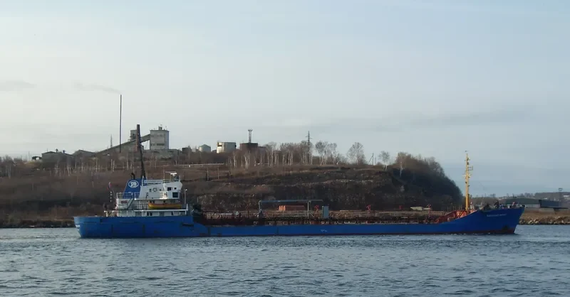 ALEXANDER IOFFE Tanker IMO 6925549 photo 4