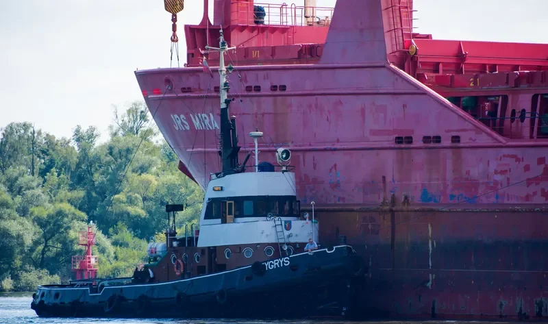 TYGRYS Tug Boat IMO 6925824 photo 2