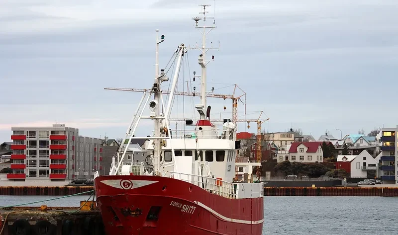 GUDMUNDUR JENSSON Fishing Vessel IMO 6927248 photo 6