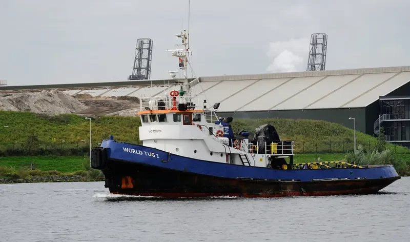 WORLD TUG 1 General Cargo IMO 7000724 photo 5