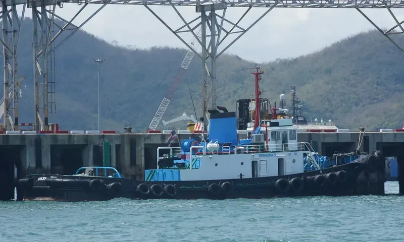 SRIRACHA 5 Tug Boat IMO 7001649 photo 2