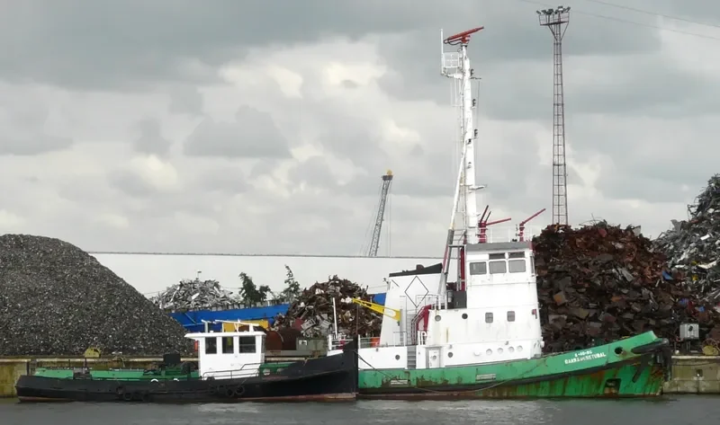 BARRA DE SETUBAL Tug Boat IMO 7002394 photo 2