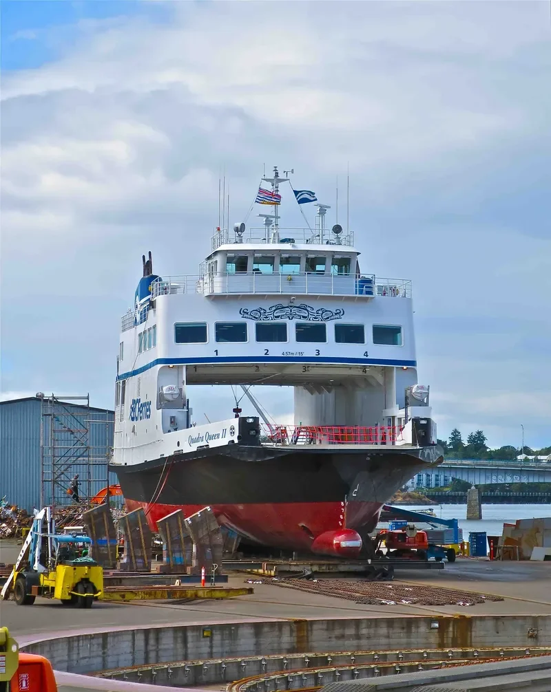 QUADRA QUEEN II Ro-Ro IMO 7003439 photo 4