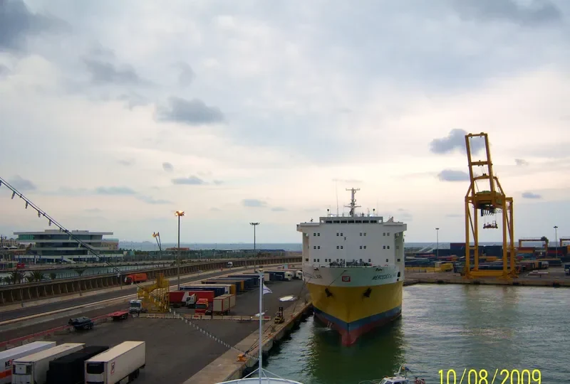 MERCEDES DEL MAR Container Ship IMO 7004196