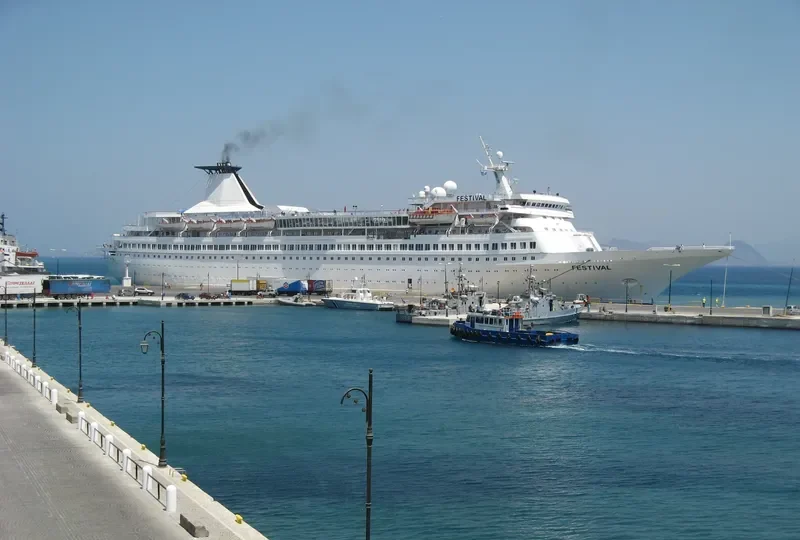 FORMOSA QUEEN Passenger Ship IMO 7005190