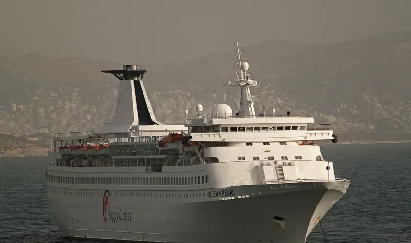 FORMOSA QUEEN Passenger Ship IMO 7005190 photo 6
