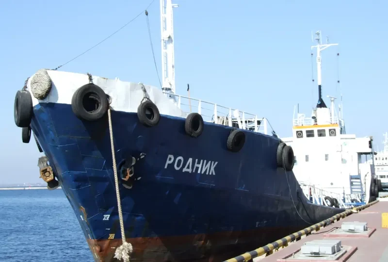 RODNIK Tanker IMO 7011060 photo 10