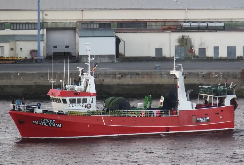 MAR DE VIANA Fishing Vessel IMO 7011278 photo 3