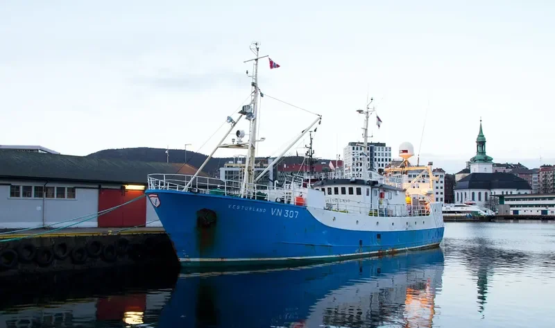 VESTURLAND Fishing Vessel IMO 7014359 photo 3