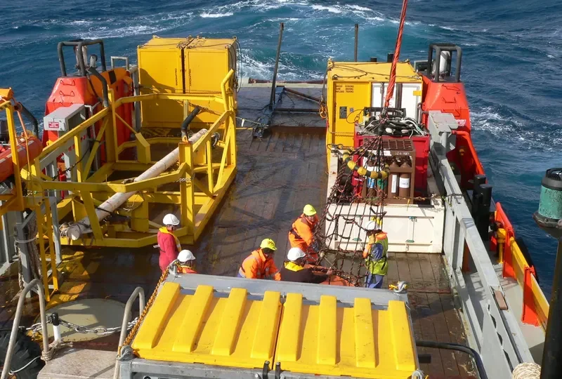 MERMAID RAIDER Offshore Vessel IMO 7014799