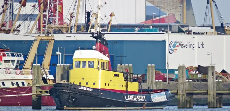 LANGENORT Tug Boat IMO 7017088 photo 3