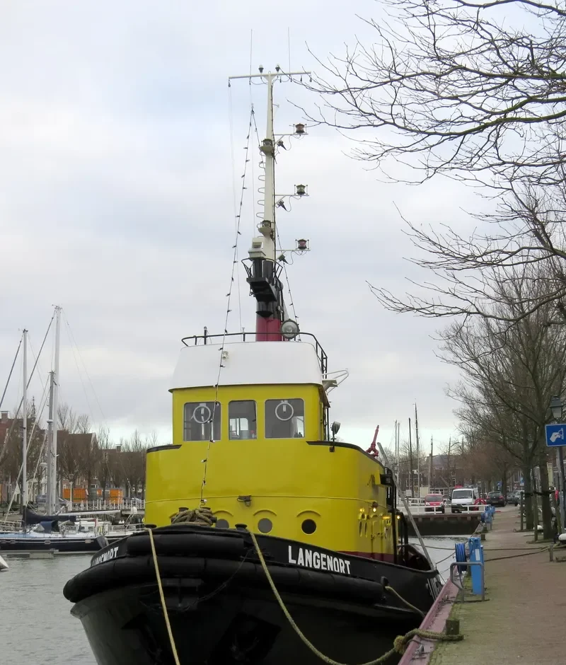 LANGENORT Tug Boat IMO 7017088 photo 6