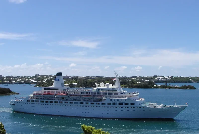 ACIF Passenger Vessel IMO 7018563 photo 10
