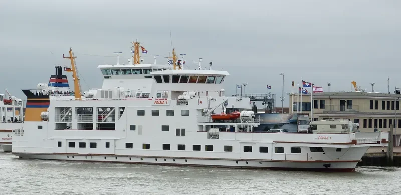 FRISIA I Ro-Ro IMO 7018604 photo 4