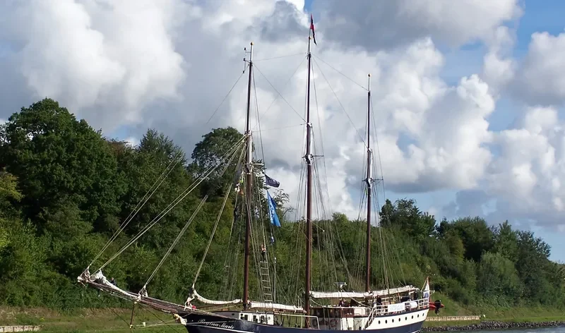 REGINA MARIS Yacht IMO 7025126 photo 6