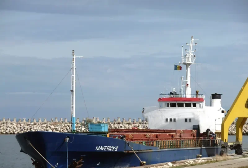 MAVERICK II General Cargo IMO 7026596 photo 4