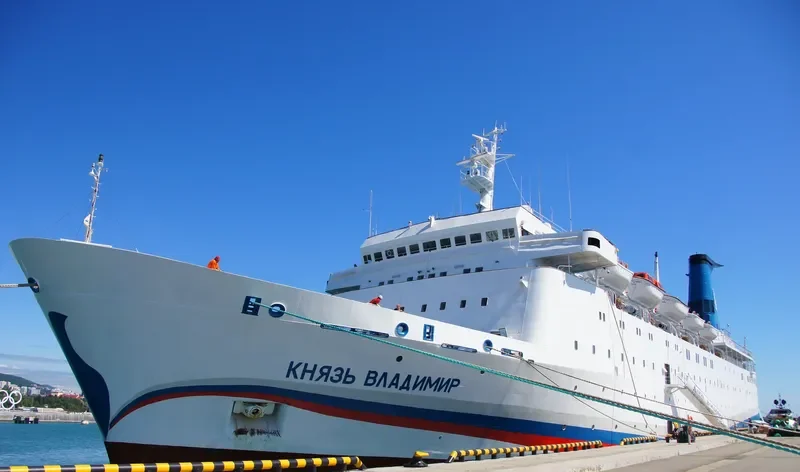 KNYAZ VLADIMIR Passenger Ship IMO 7032997 photo 6