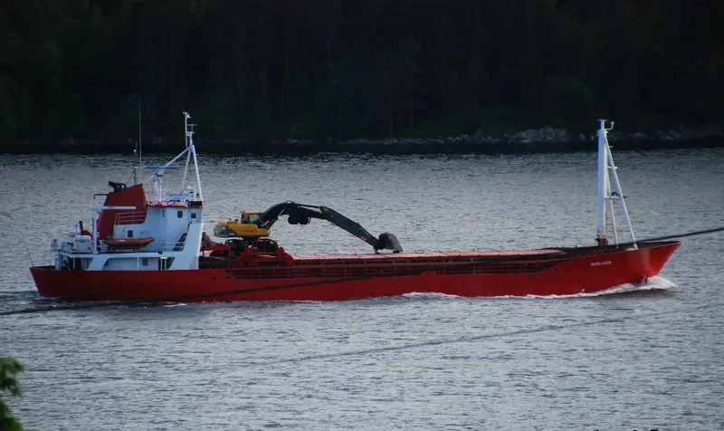 ROSLAGEN General Cargo IMO 7039531 photo 4