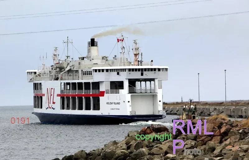 HOLIDAY ISLAND Ro-Ro IMO 7041431 photo 9