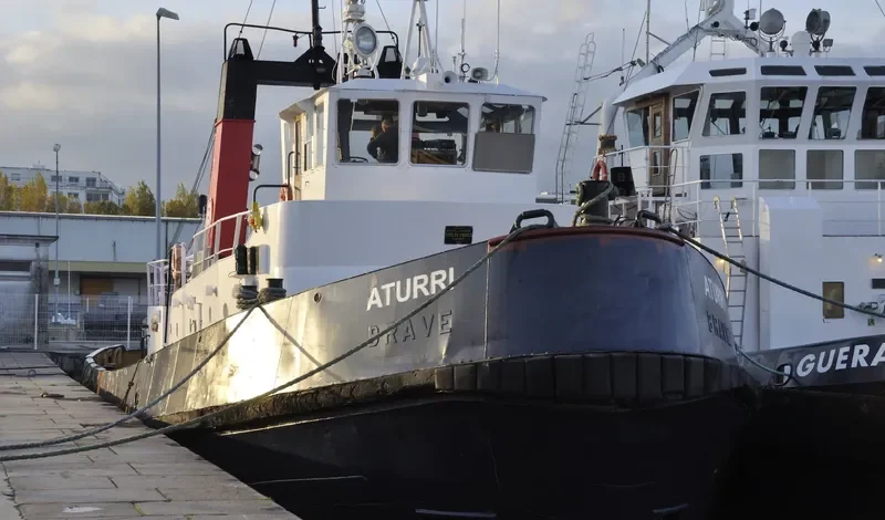ATURRI Tug Boat IMO 7041443 photo 4