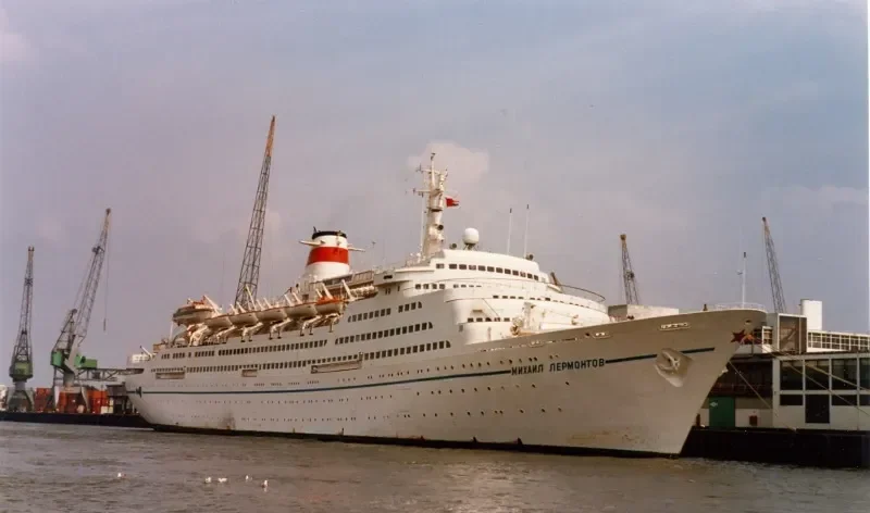 MIKHAIL LERMONTOV Passenger Ship IMO 7042318