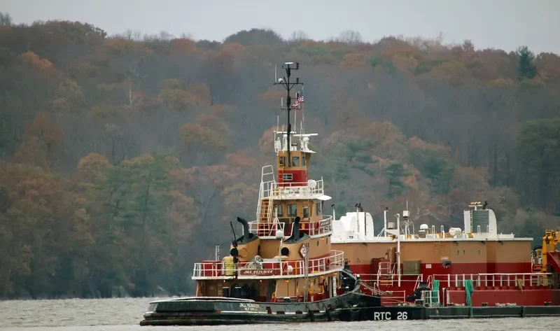 JILL REINAUER Tug Boat IMO 7042813 photo 3