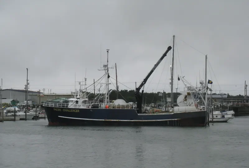PACIFIC CHALLENGER Fishing Vessel IMO 7043221 photo 8