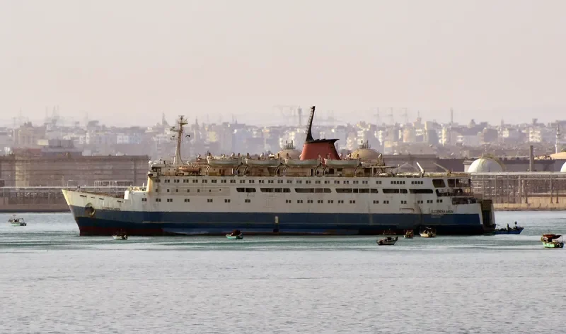 CLEOPATRA MOON Ro-Ro IMO 7043570 photo 2