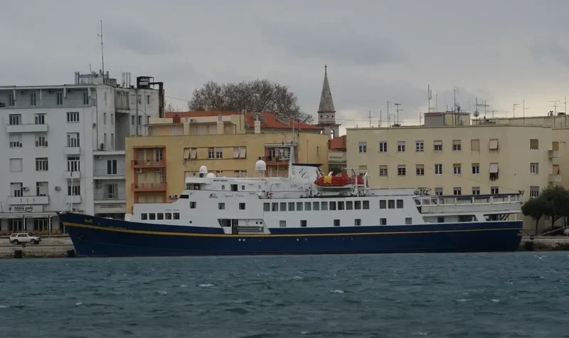 MONET Passenger Ship IMO 7045803 photo 3