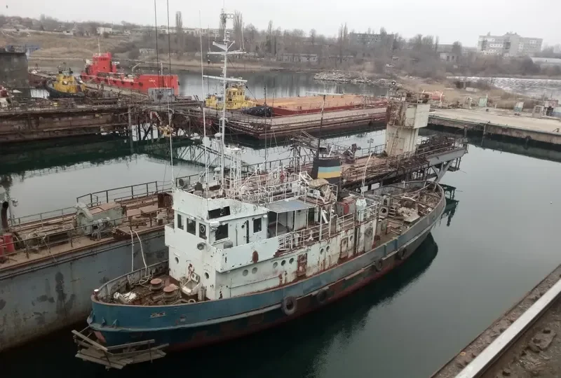 MERIDIAN Tug Boat IMO 7045920 photo 2