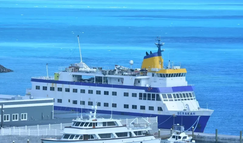 BERAKAH Passenger Ship IMO 7047136 photo 2