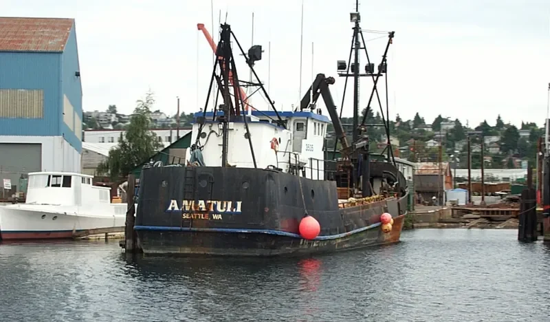AMATULI Fishing Vessel IMO 7049079 photo 3