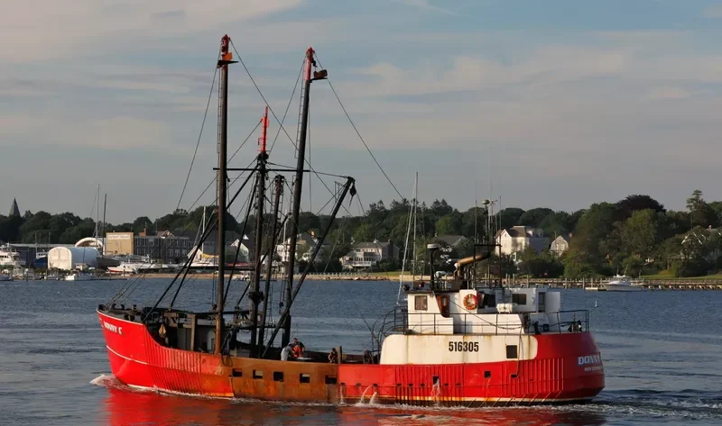 DONNY C. Fishing Vessel IMO 7049732 photo 4