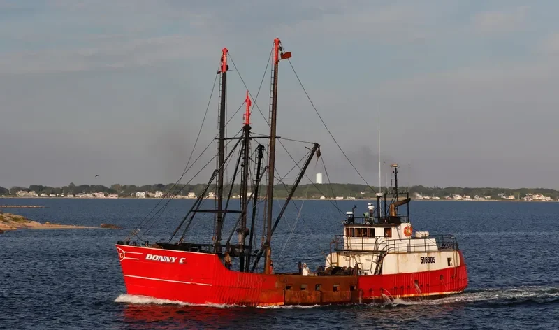 DONNY C. Fishing Vessel IMO 7049732 photo 5