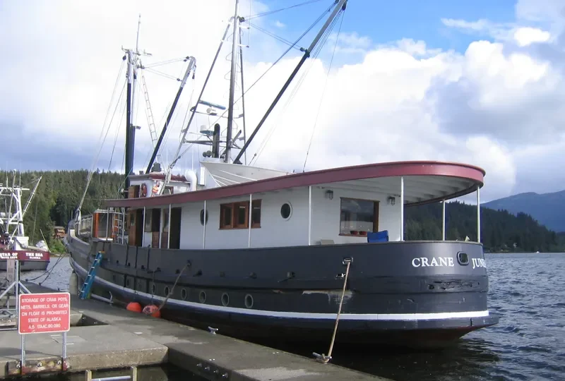 CRANE Fishing Vessel IMO 7051589 photo 5